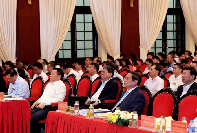 Đề xuất dùng AI, công nghệ số trong hoạt động chính quyền 2 Hội nghị toàn quốc tập huấn về tổ chức và hoạt động của tổ chức Đảng, chính quyền, Mặt trận Tổ quốc, các đoàn thể chính trị ở cấp xã. Ảnh: VH
