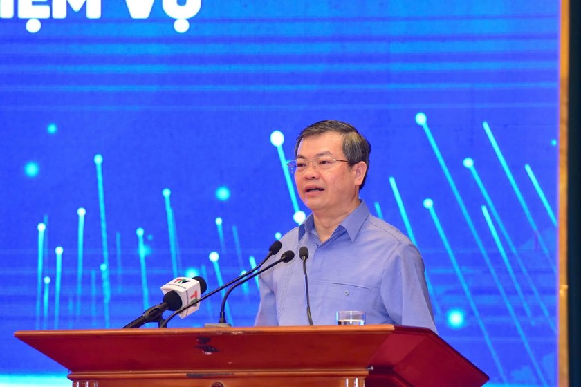 Ông Nguyễn Văn Sơn - Chủ tịch UBND tỉnh Tuyên Quang phát biểu tại Hội nghị