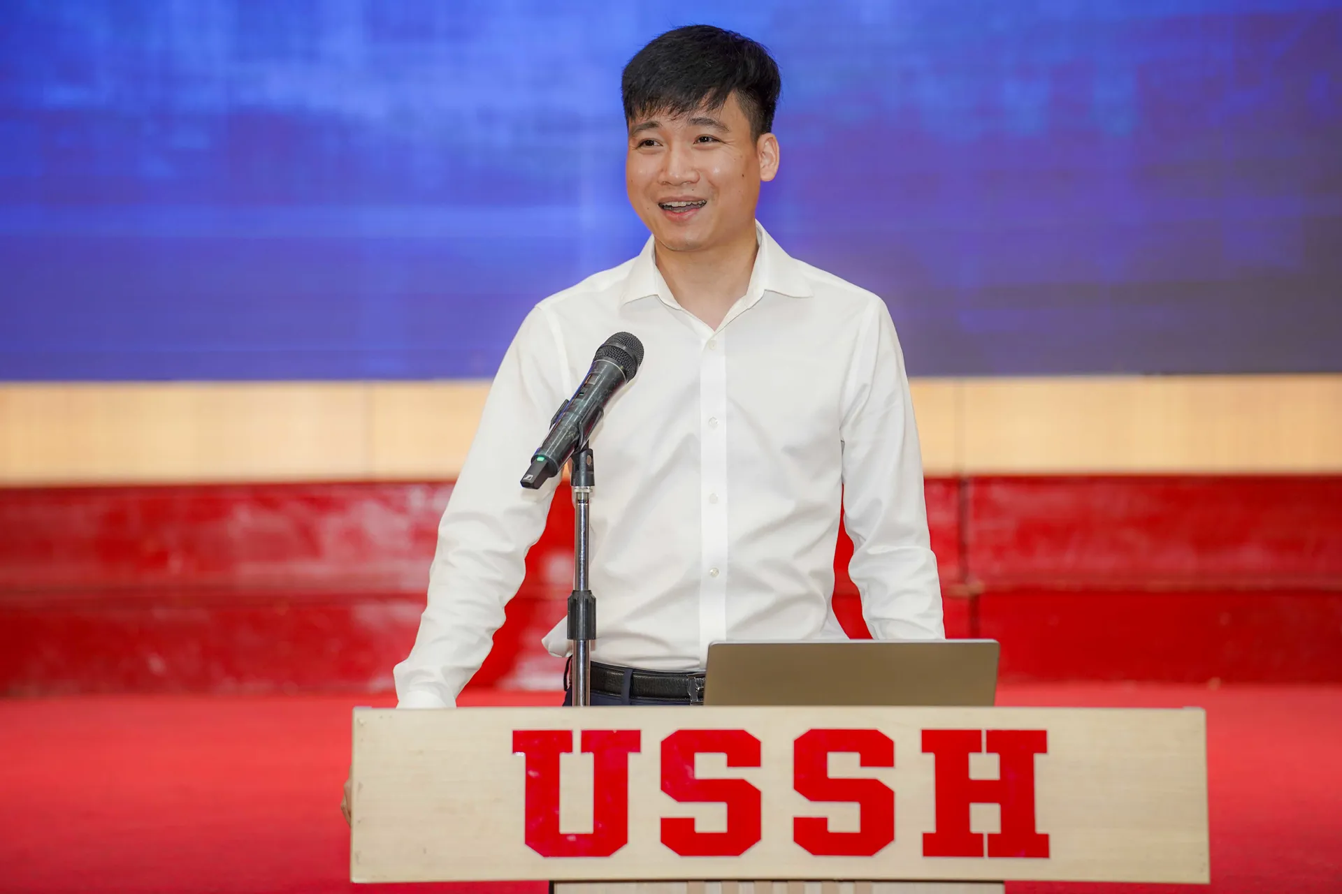 Hình ảnh 1 ai 10 1749839197