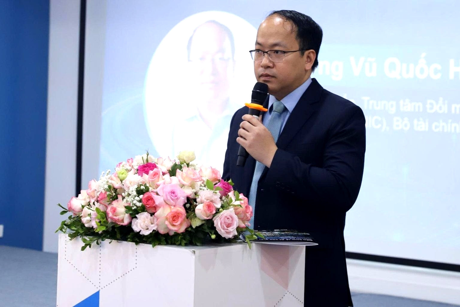 Không thể làm 'hời hợt' 2 ai dong gop 5 72243