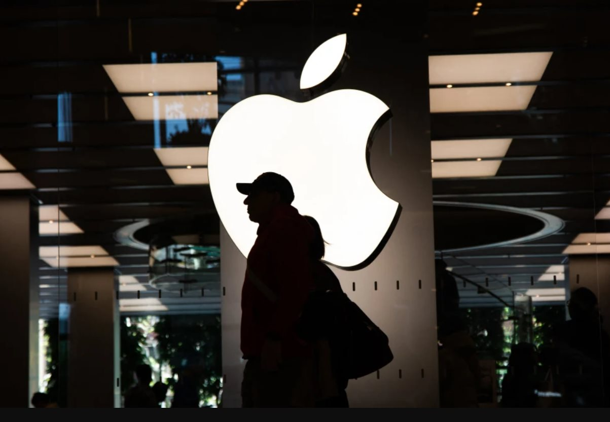 Apple TỤT HẬU trong cuộc đua công nghệ AI: Tương lai đế chế 3 . 000 Tỷ USD ra sao? - Ảnh 1.