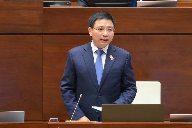 Chất vấn Bộ trưởng Bộ Tài chính về hiệu quả quản lý thuế trong lĩnh vực thương mại điện tử 2 bo-truong.jpg