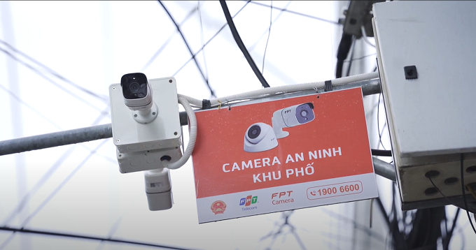 Camera của FPT được lắp đặt tại một khu phố. Ảnh: FPT