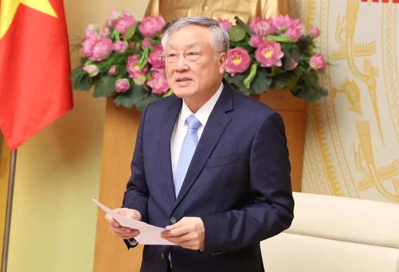 Ủy viên Bộ Chính trị, Phó Thủ tướng Thường trực Chính phủ Nguyễn Hòa Bình ghi nhận và đánh giá cao các bộ, ngành đã xây dựng 28 Nghị định đúng thời hạn. Ảnh: Anh Huy