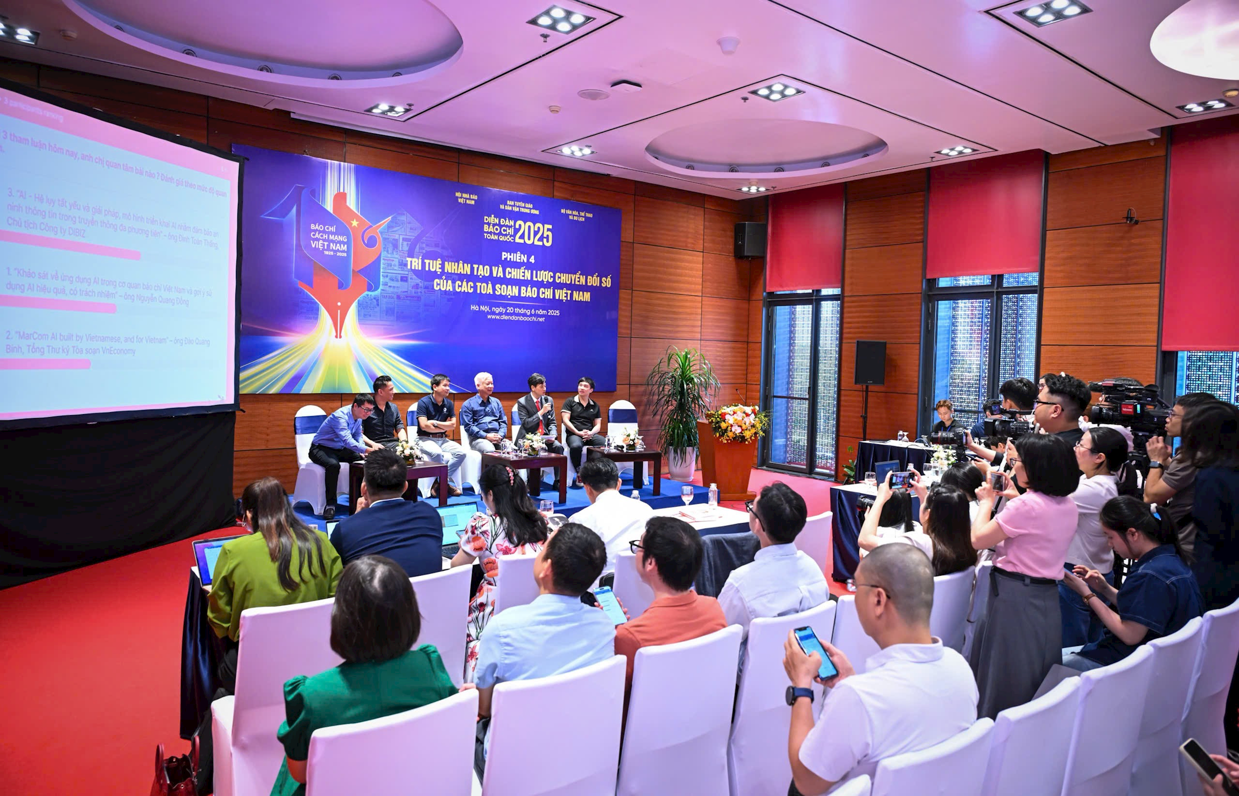 Đặt trọng tâm ứng dụng AI trong chuyển đổi số báo chí Việt Nam