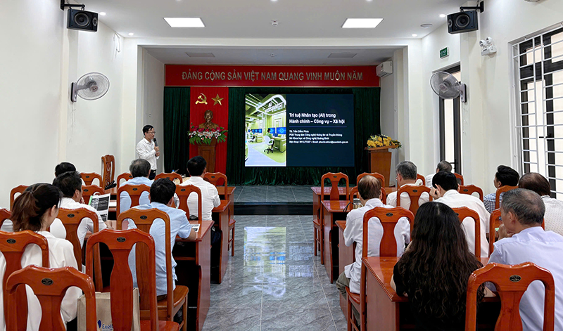Liên hiệp các Hội Khoa học và Kỹ thuật tỉnh phối hợp với Trung tâm Công nghệ thông tin và Truyền thông tổ chức hội nghị tập huấn “Trí tuệ nhân tạo (AI) trong hành chính – công vụ – xã hội”.