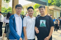Thông tin chính thức về việc lộ đề thi Toán trên ứng dụng AI 1 Đất nước có nhiều thay đổi vào đề thi Ngữ văn tốt nghiệp, thí sinh khen 'lạ mà hay'