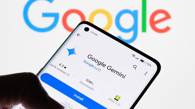 Gemini được xem là một lựa chọn phù hợp cho những ai thường xuyên sử dụng các công cụ văn phòng và cần AI hỗ trợ trực tiếp trong môi trường làm việc hàng ngày. Ảnh: Tech Radar.