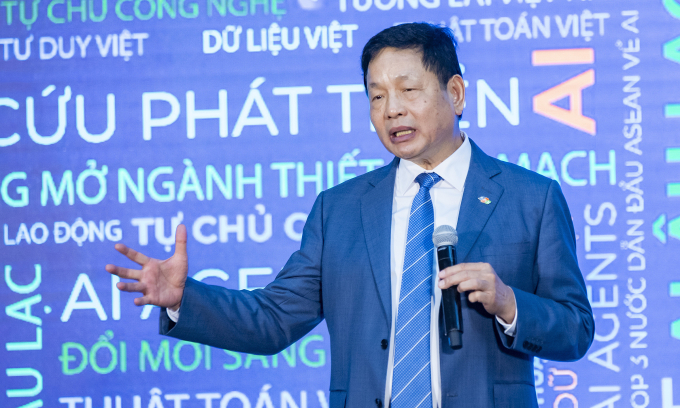 Thành lập Liên minh AI Âu Lạc, quy tụ hơn 20 đơn vị 1 Chủ tịch FPT Trương Gia Bình phát biểu tại sự kiện. Ảnh: Vân Anh