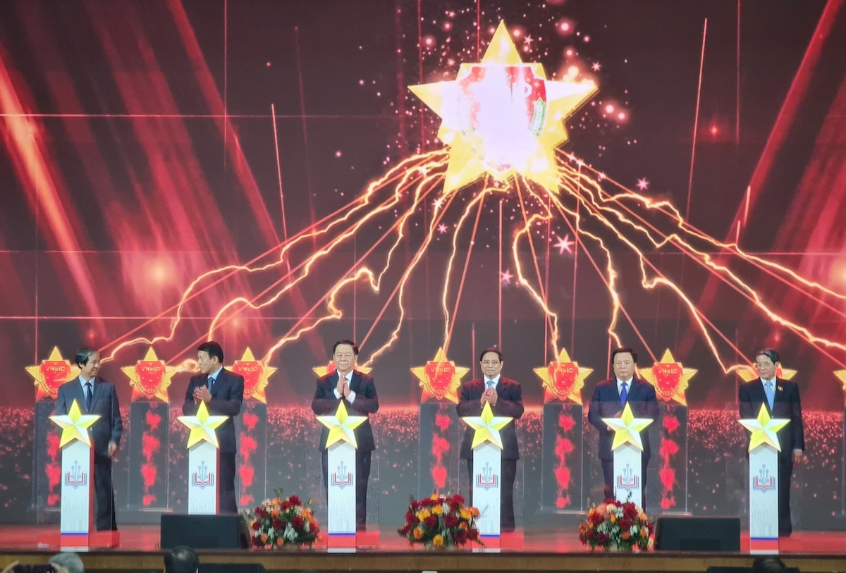 Công an Hà Nội ứng dụng hiệu quả AI vào công việc, đổi mới tư duy 5 ra mat nen tang binh dan hoc vu so dot pha trong pho cap tri thuc so quoc gia 116185