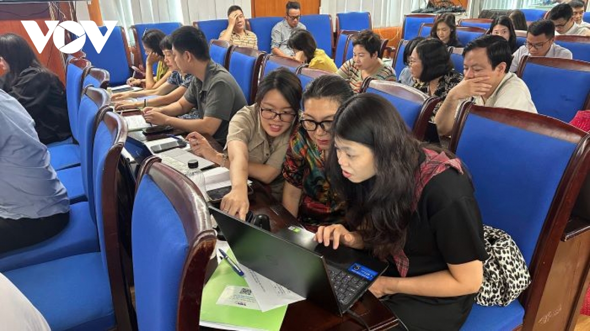 thách thức mới của báo chí thời ai làm chủ công nghệ, giữ vững bản sắc hình ảnh 1 thach thuc moi cua bao chi thoi ai lam chu cong nghe, giu vung ban sac hinh anh 1
