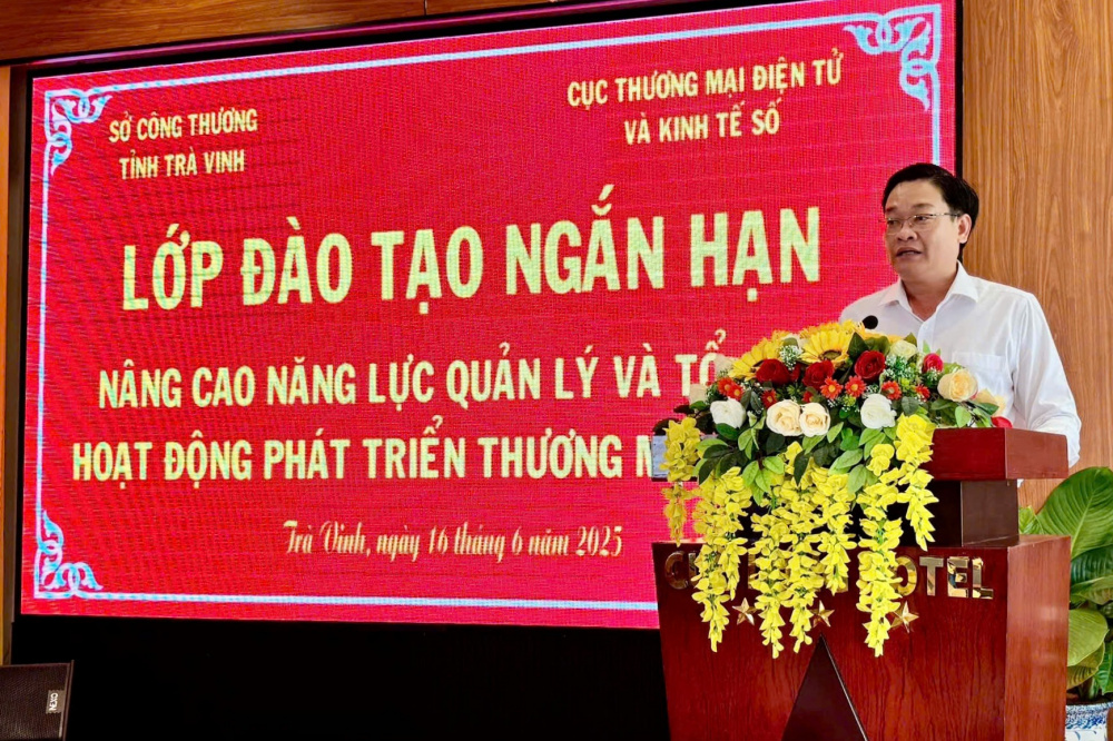 Hai trụ cột thiết yếu trong quá trình chuyển đổi số tại Trà Vinh 1 Thương mại điện tử và AI: Hai trụ cột thiết yếu chuyển đổi số tại Trà Vinh