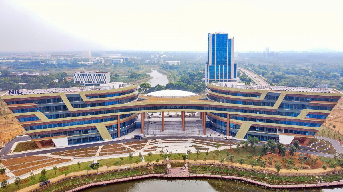 Google ra mắt ứng dụng AI Edge Gallery 8 “Hoalac Techconnect and Innovation 2025”: Lan tỏa tinh thần đổi mới sáng tạo