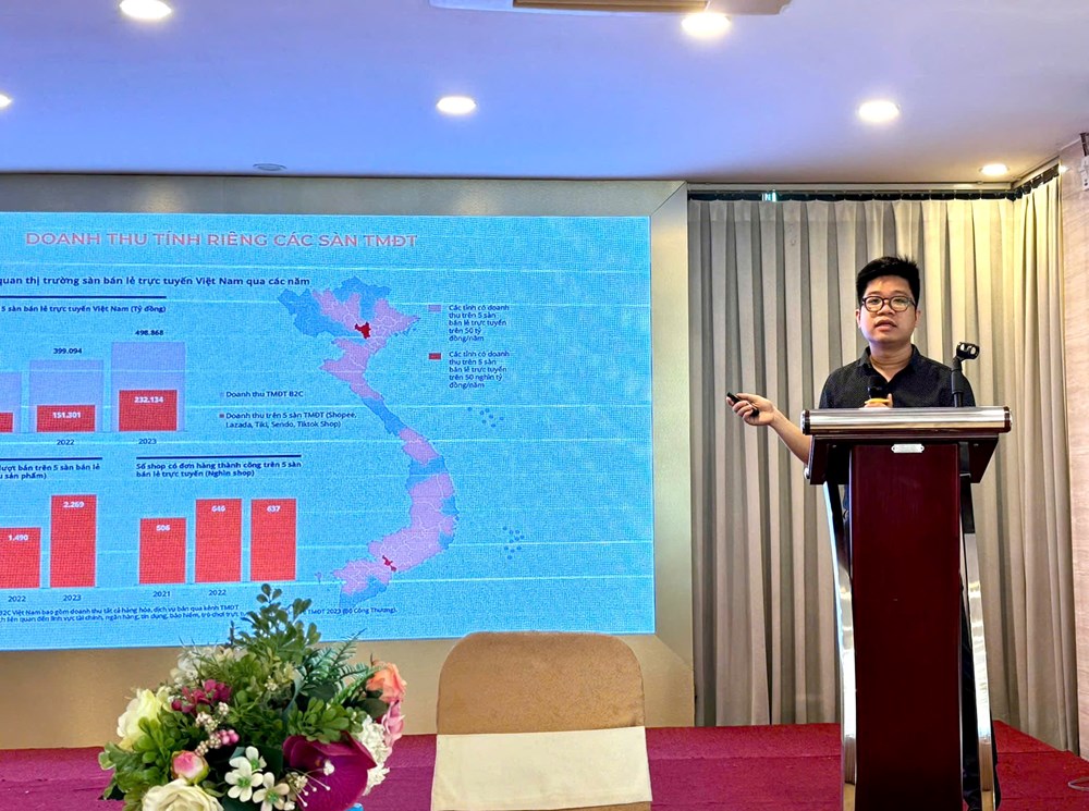 Thanh niên cần làm chủ các hình thức thương mại điện tử tiên tiến | Kinh tế 2 Thanh niên cần làm chủ các hình thức thương mại điện tử tiên tiến - ảnh 2