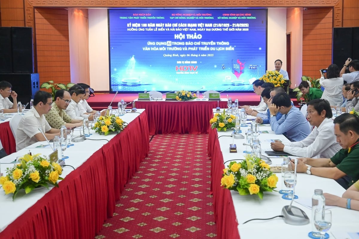 Toàn cảnh hội thảo 'Ứng dụng AI trong Báo chí truyền thông văn hóa môi trường và phát triển du lịch biển'. Ảnh: Tùng Đinh. Toàn cảnh hội thảo 'Ứng dụng AI trong Báo chí truyền thông văn hóa môi trường và phát triển du lịch biển'. Ảnh: Tùng Đinh.