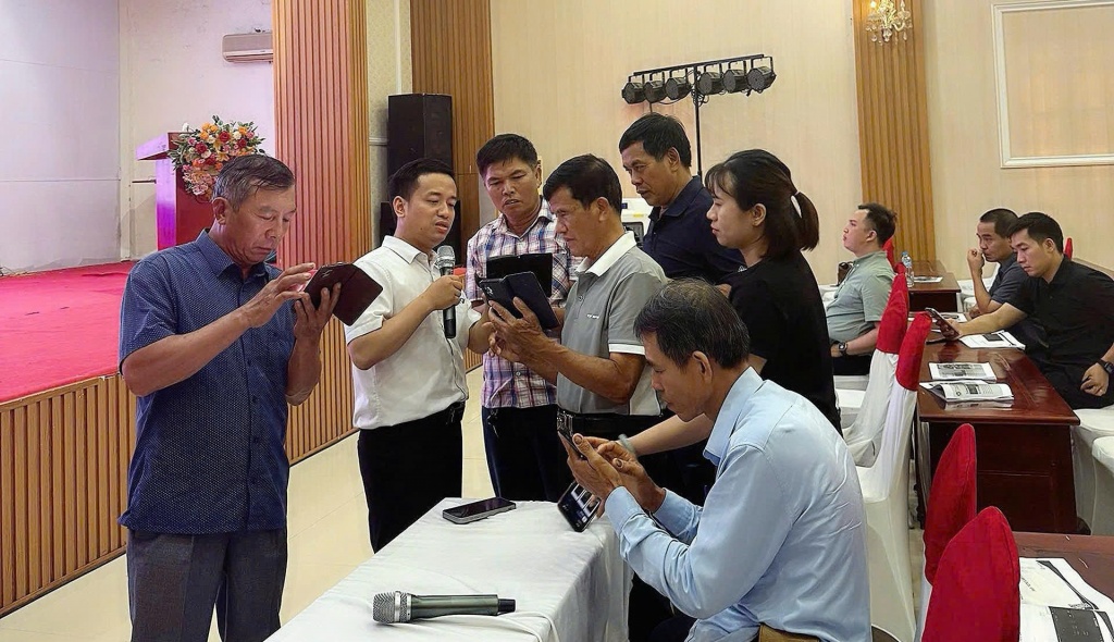 Doanh nghiệp địa phương học cách “lên sàn” bằng AI