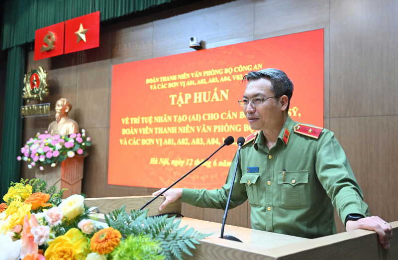 Tập huấn về trí tuệ nhân tạo (AI) ứng dụng trong công tác Công an 1 Tập huấn về trí tuệ nhân tạo (AI) ứng dụng trong công tác Công an -0