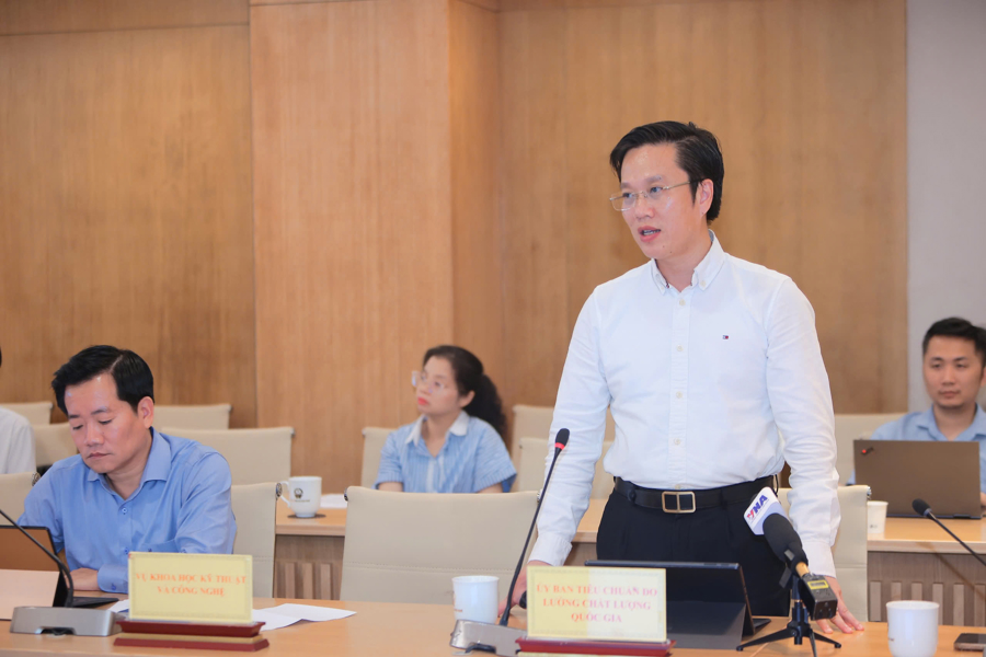 Hàng hoá trên các sàn thương mại điện tử sẽ phải cung cấp cả chứng nhận tiêu chuẩn 1 Ông Hà Minh Hiệp, Chủ tịch Uỷ ban Tiêu chuẩn Đo lường Chất lượng Quốc gia (Bộ Khoa học và Công nghệ).