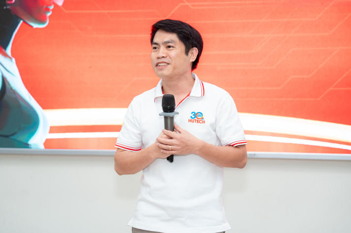 Sinh viên Công nghệ thông tin HUTECH nâng cao kỹ năng ứng dụng AI vào lập trình 1 Sinh viên Công nghệ thông tin HUTECH nâng cao kỹ năng ứng dụng AI vào lập trình 17