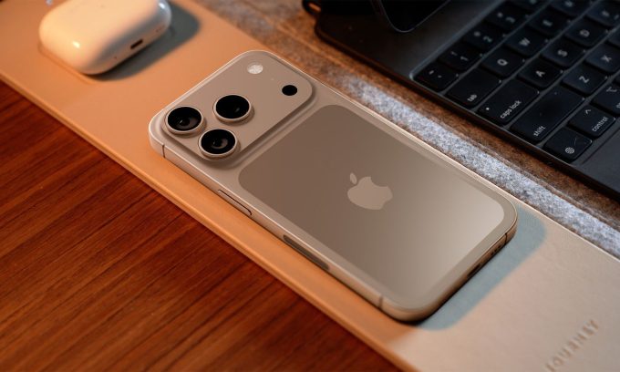 Loạt thay đổi sẽ có trên iPhone 17 Pro 1 Ảnh dựng iPhone 17 Pro theo các tin đồn: Ảnh: Macrumors