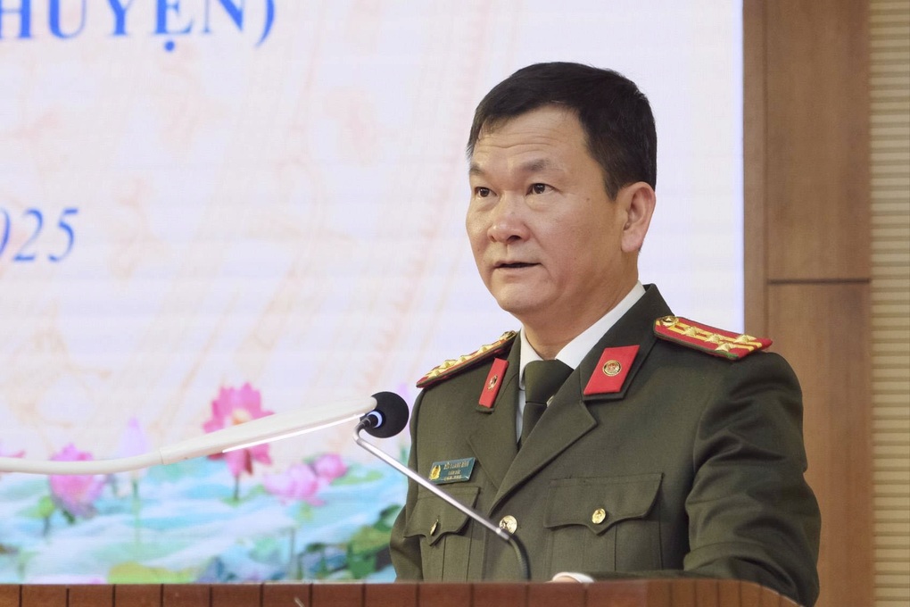Đại tá Bùi Quang Bình giữ chức Giám đốc Công an TP Hải Phòng mới - 1 Đại tá Bùi Quang Bình giữ chức Giám đốc Công an TP Hải Phòng mới - 1