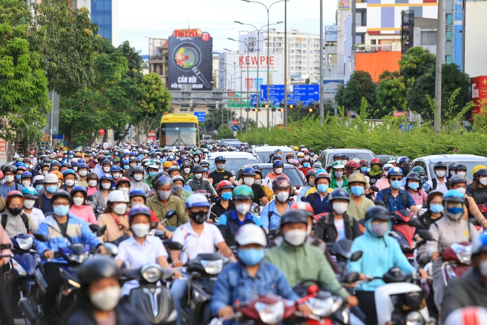 Chuyển đổi xe xăng sang xe điện 1 chuyen-doi-xe-dien-1747575658764291508474.jpg