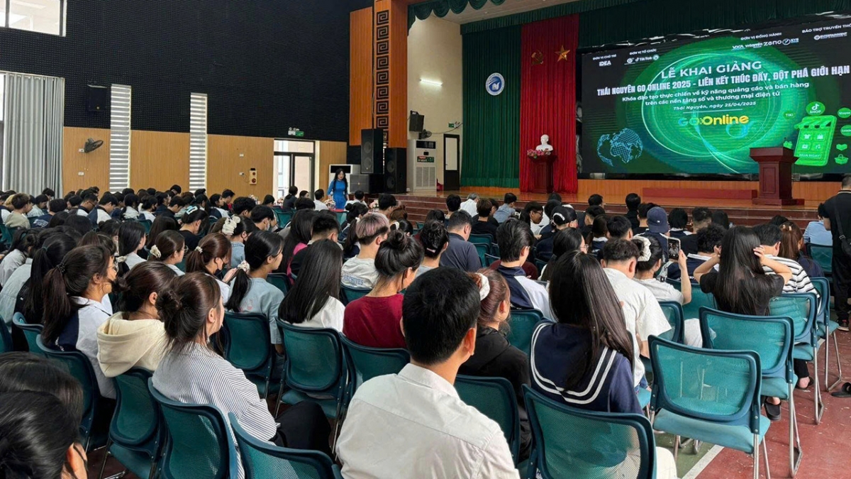 bộ công thương đẩy mạnh phát triển thương mại điện tử hình ảnh 1 bo cong thuong day manh phat trien thuong mai dien tu hinh anh 1