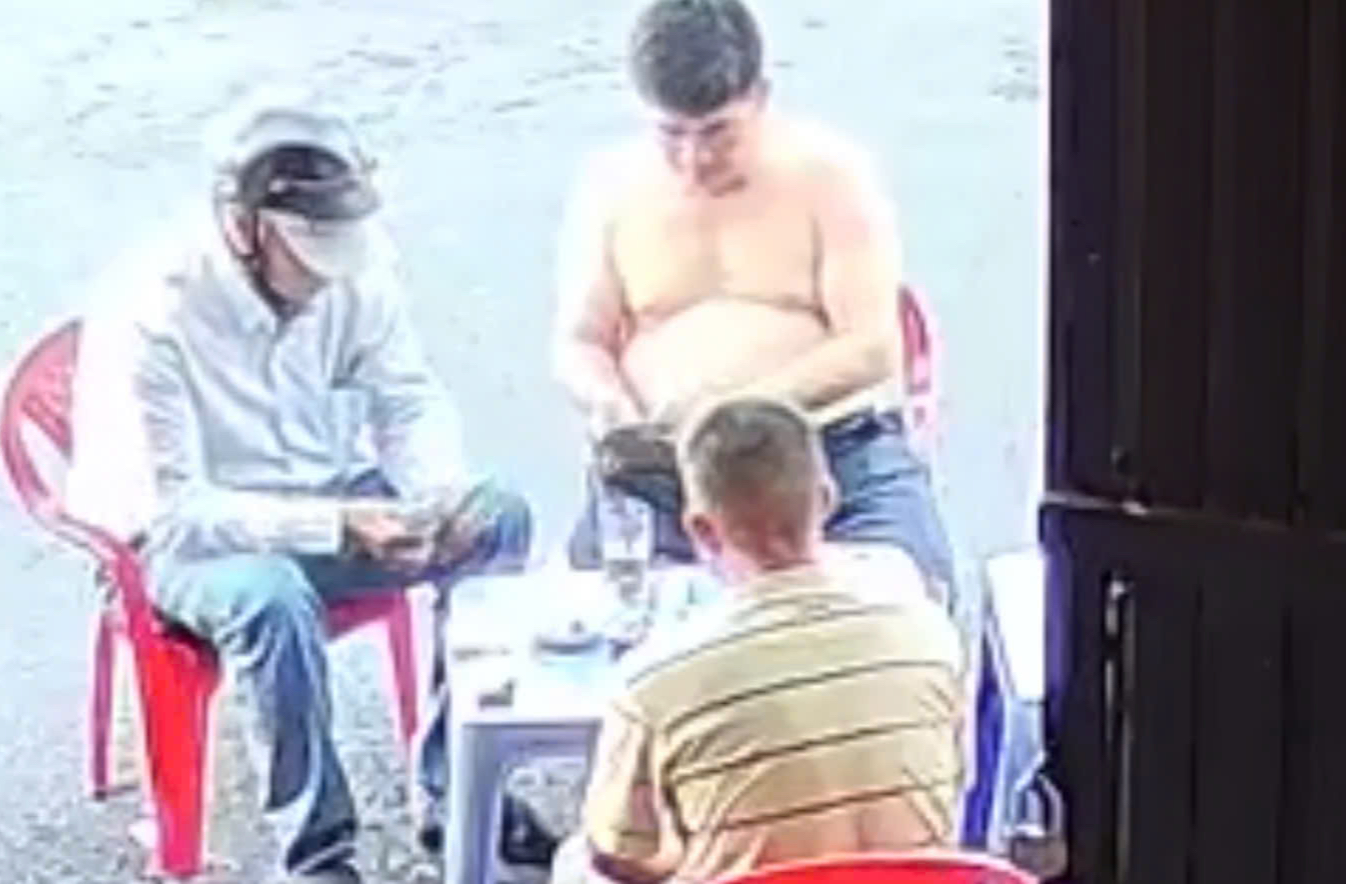 Người đàn ông 