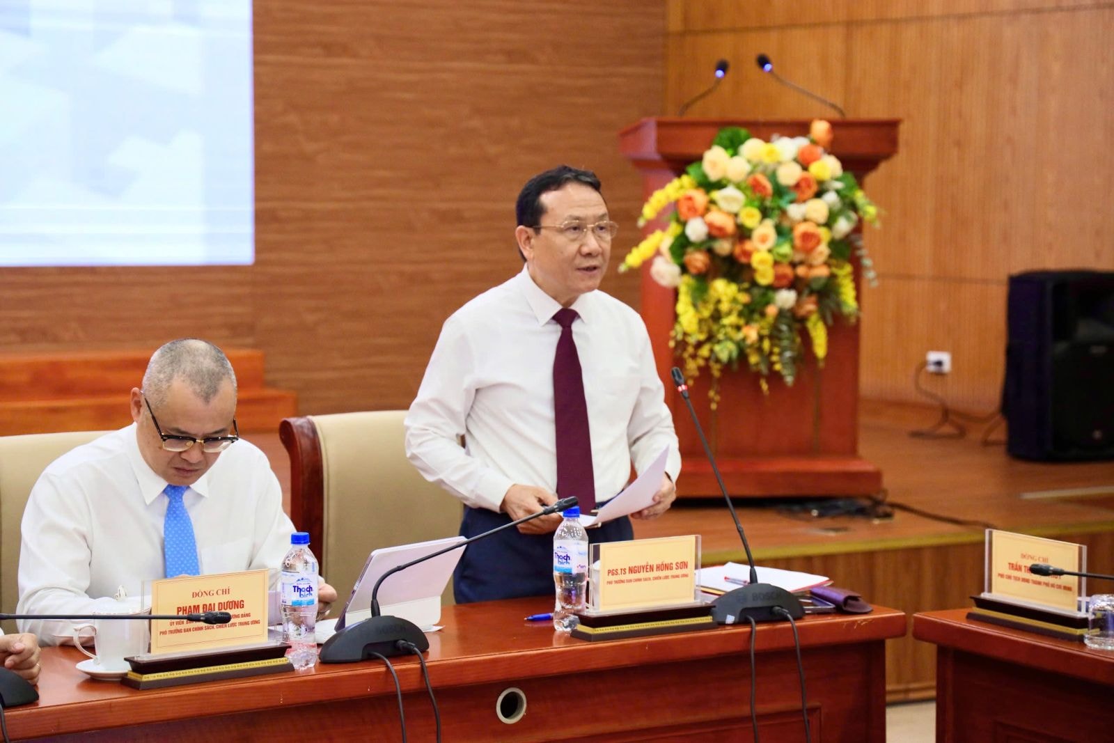 Mức độ chuyển đổi số của DN ở mức thấp tạo "điểm nghẽn" cho tăng trưởng 1 Ông Nguyễn Hồng Sơn, Phó trưởng Ban Chính sách, chiến lược Trung ương