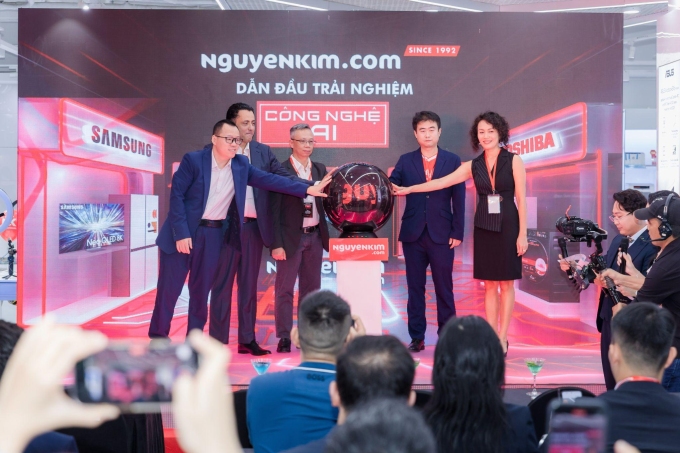 Nguyễn Kim ra mắt không gian trải nghiệm công nghệ AI – NguyenKim Brandzone 2025. Ảnh: Nguyễn Kim