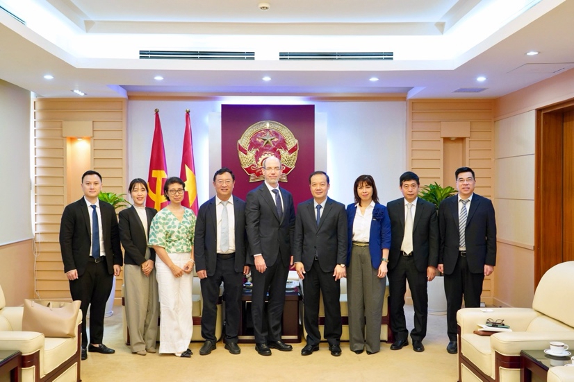 Bộ Khoa học và Công nghệ và Google dự định hợp tác phát triển công nghệ lượng tử 1 Lãnh đạo đại diện Bộ Khoa học và Công nghệ và Google.