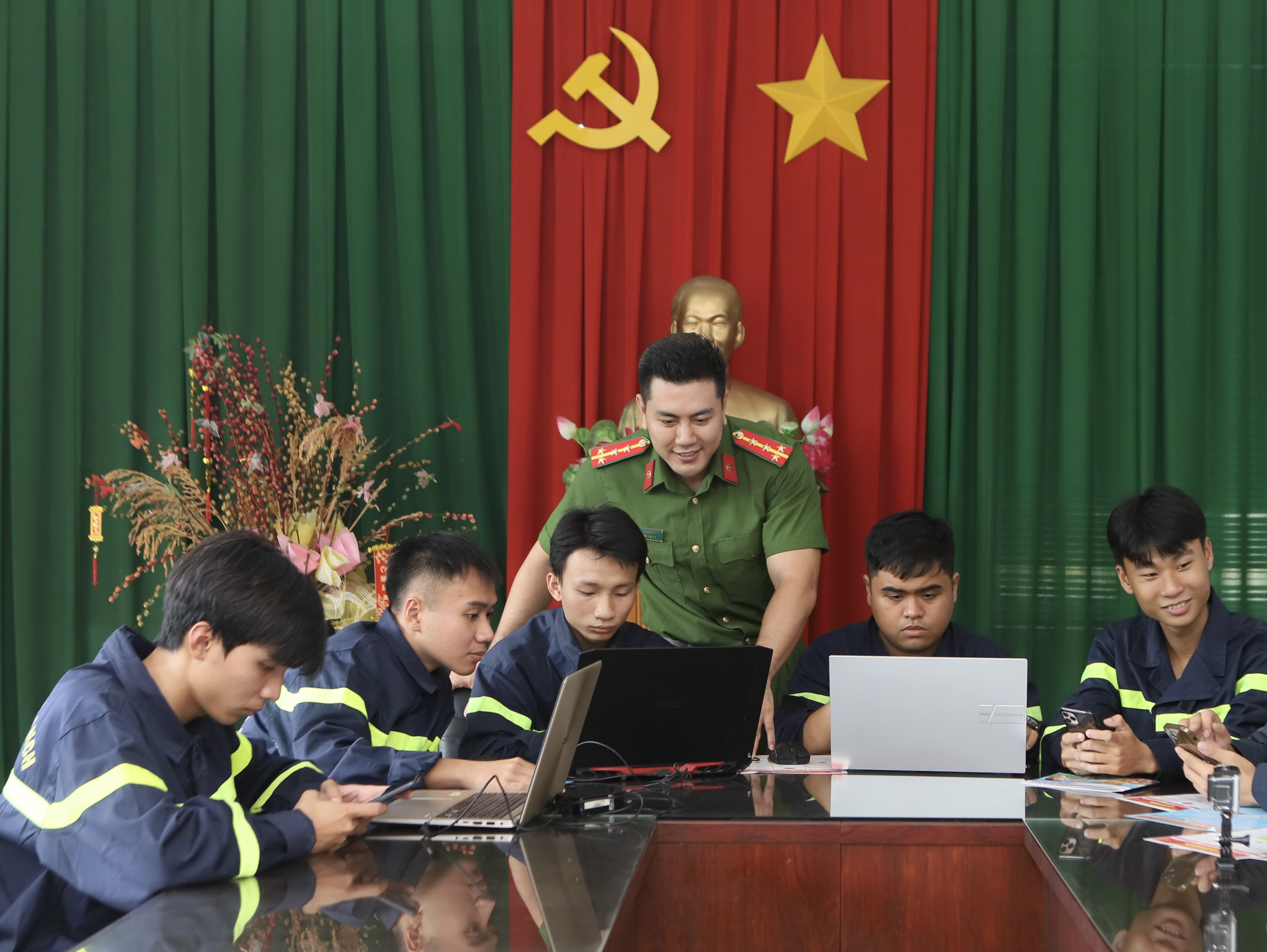 Đằng sau những clip tuyên truyền PCCC ứng dụng AI thu hút "triệu view" 1 img 3219
