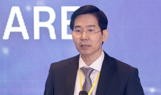 Chợ Rẫy đưa AI, robot vào chữa ung thư 1 PGS.TS.BS Lâm Việt Trung, Phó giám đốc Bệnh viện Chợ Rẫy tại hội nghị ngày 12/7. Ảnh: Hạnh Nguyễn