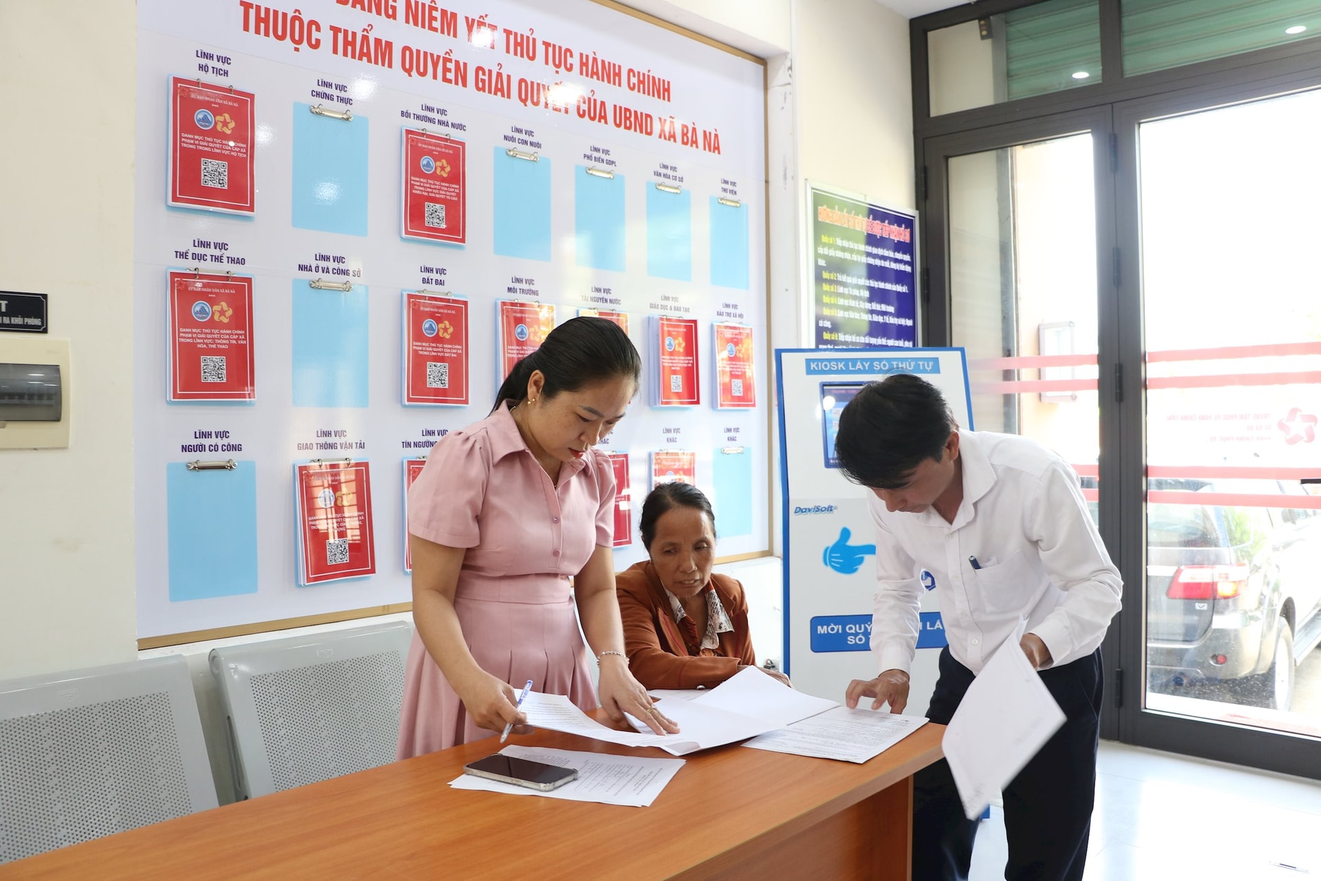 Ứng dụng AI hỗ trợ chính quyền hai cấp vận hành hiệu quả 1 img_7822.jpg