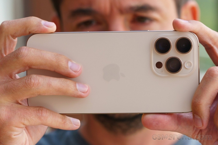 Liên tục rẻ phá đáy, iPhone 17 Pro Max sắp ra mắt, có nên mua iPhone 16 Pro Max ngay và luôn 6 iphone 16 pro max t10 11