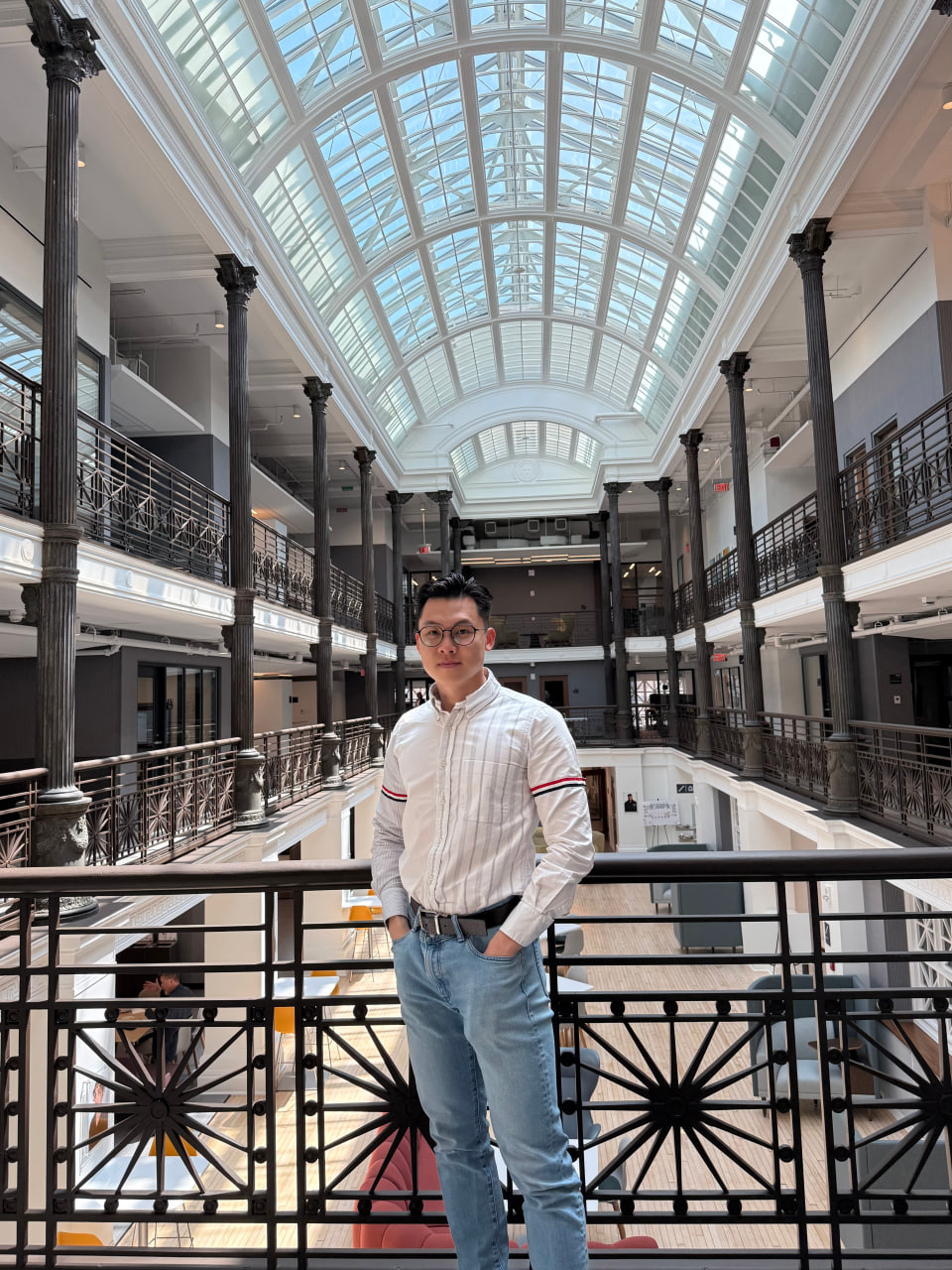 Gặp chàng trai Việt được mời thuyết trình tại ĐH Y Harvard: Có bố mẹ làm ở Viện Nghiên cứu Hạt nhân, dạy con theo cách không ai ngờ tới- Ảnh 4. Gặp chàng trai Việt được mời thuyết trình tại ĐH Y Harvard: Có bố mẹ làm ở Viện Nghiên cứu Hạt nhân, dạy con theo cách không ai ngờ tới- Ảnh 4.