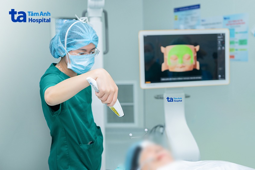 Ứng dụng trí tuệ nhân tạo (AI) phẫu thuật mũi xoang 4 thực hiện AI mổ xoang