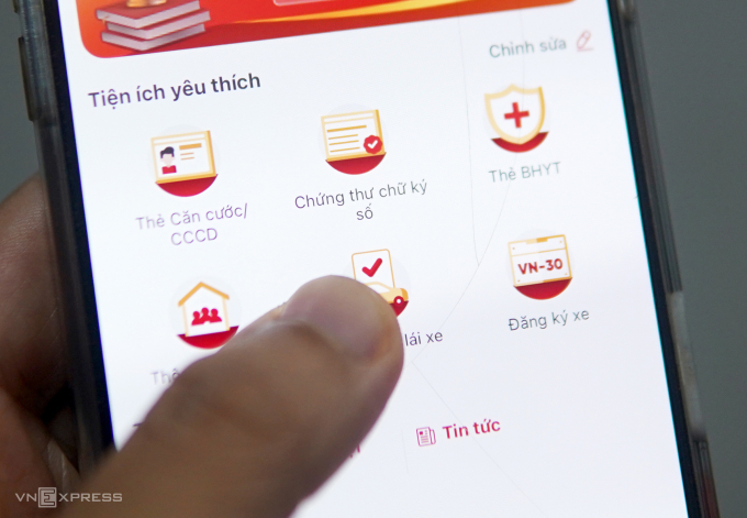 Giao diện VNeID, sổ bảo hiểm xã hội điện tử sẽ sớm được tích hợp trên ứng dụng này. Ảnh: Lưu Quý