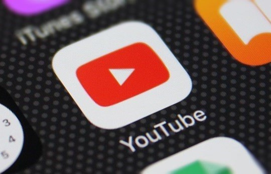 YouTube tung 