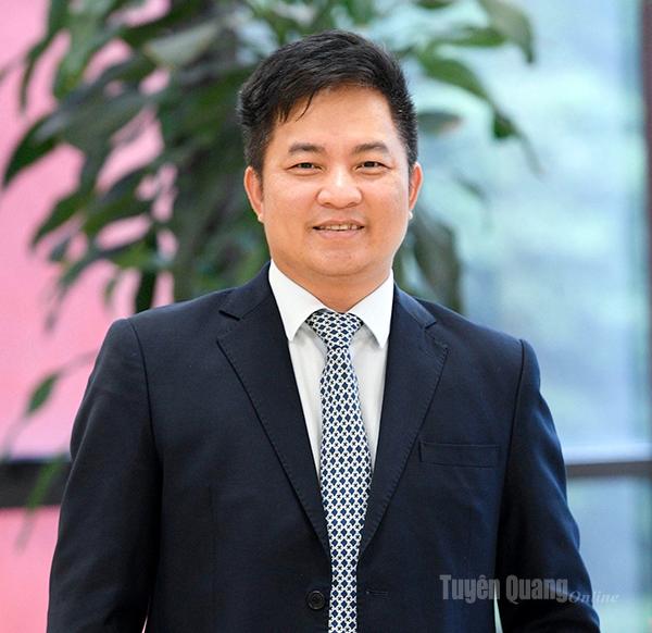 PGS.TS Trần Quang Diệu (trong ảnh), Giám đốc Trung tâm Công nghệ và Chuyển đổi số, Học viện Chính trị Quốc gia Hồ Chí Minh.