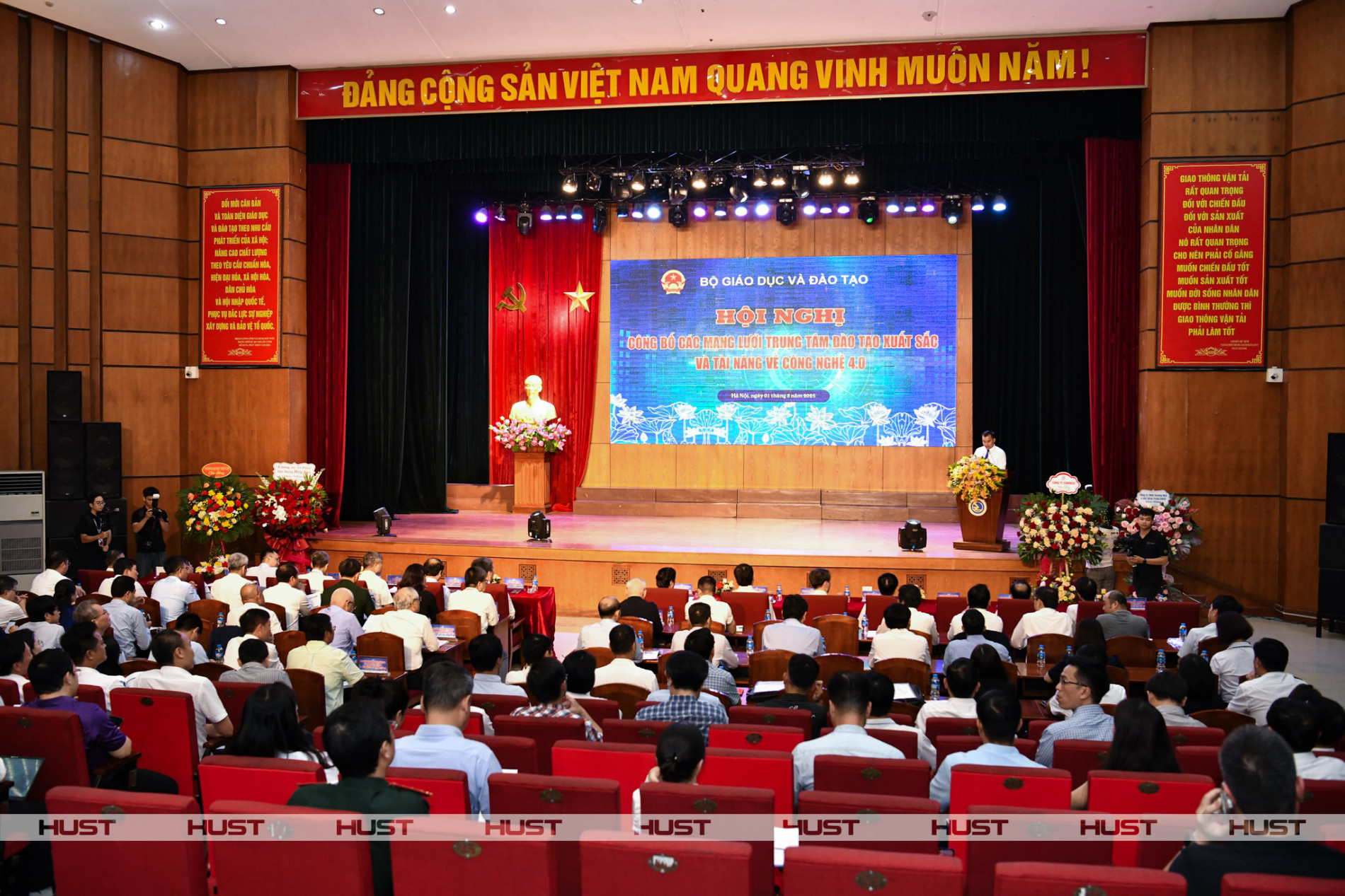 Bách khoa Hà Nội chủ trì mạng lưới Trí tuệ nhân tạo và Công nghệ Bán dẫn miền Bắc 1 20250801 cbo 0524