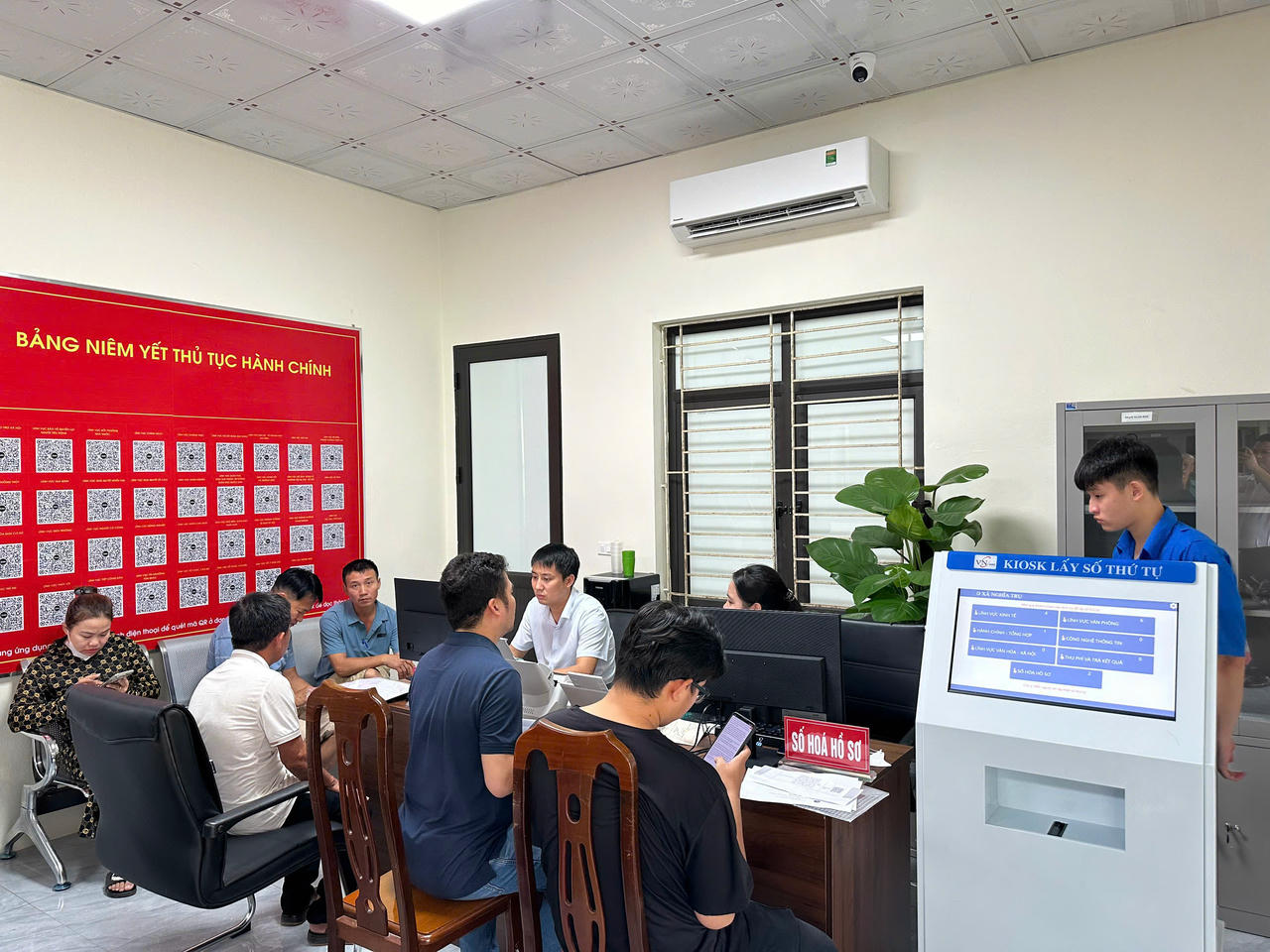 Việc tổ chức các lớp 