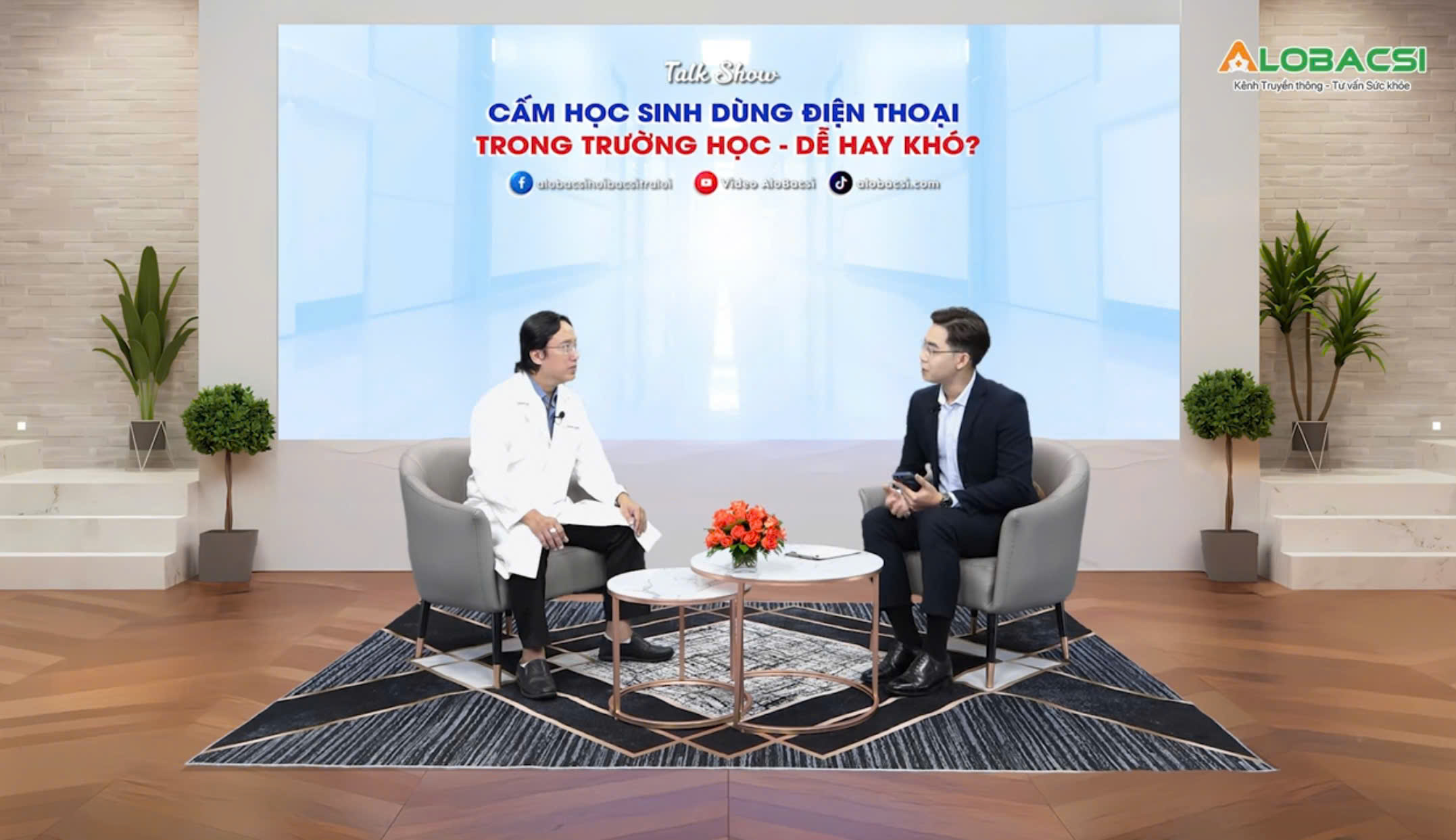 Cấm học sinh dùng điện thoại trong trường học: Nên hay không? 3 688b7e0281ae0