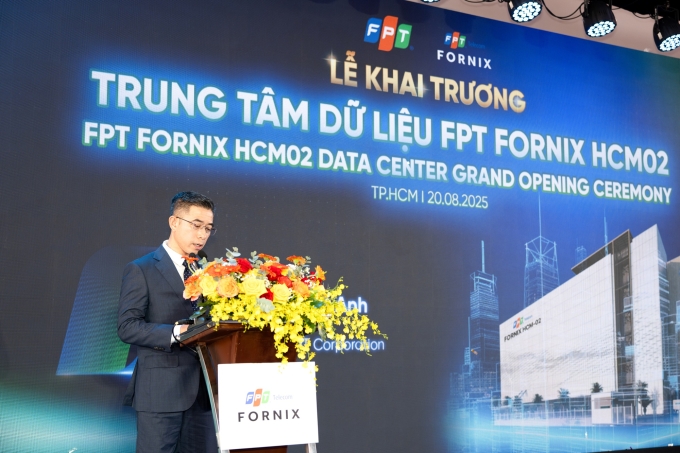 FPT vận hành trung tâm dữ liệu phục vụ chuyển đổi số 1 Lãnh đạo FPT phát biểu tại lễ khánh thành, ngày 20/8. Ảnh: FPT