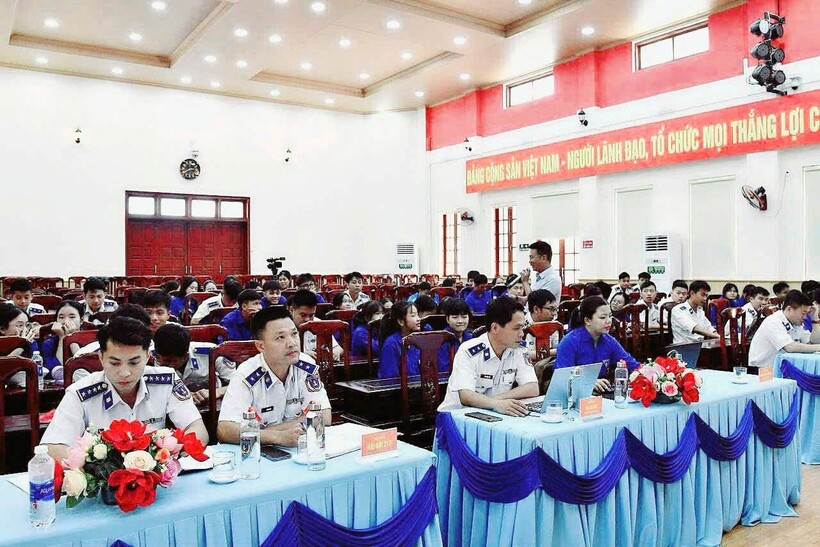 Quang cảnh buổi tập huấn.