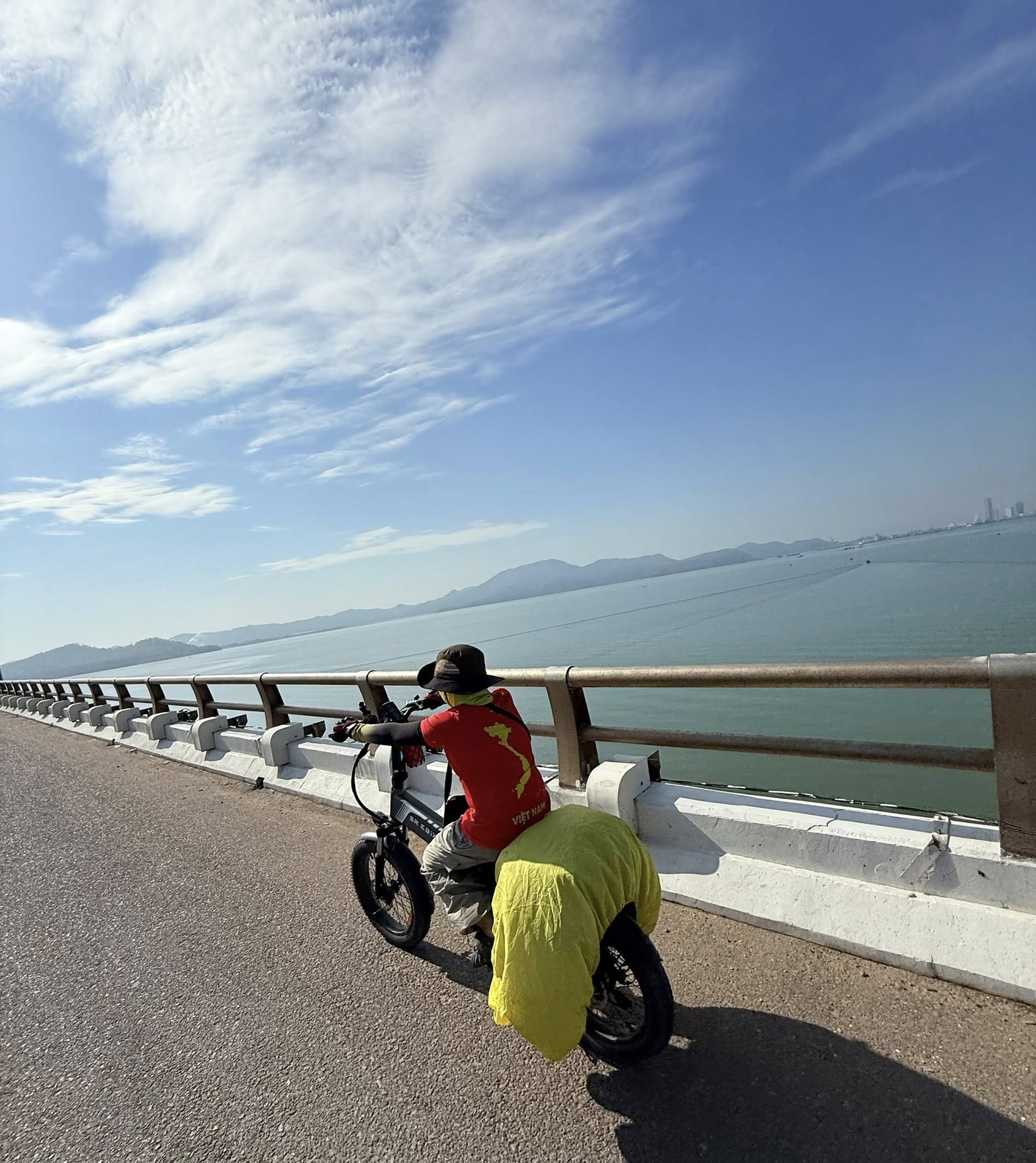 Hè không điện thoại, học thêm, cậu bé Hà Nội đạp xe 1.700km du lịch 19 tỉnh - 7