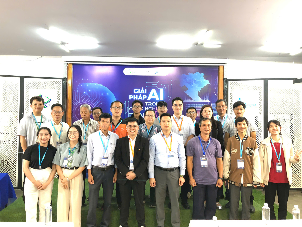 Các chuyên gia kiến nghị tăng cường chương trình hỗ trợ tài chính và công nghệ cho doanh nghiệp khởi nghiệp ở lĩnh vực AI- bán dẫn. Ảnh: TL