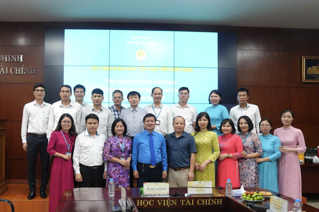AI là động lực đổi mới giảng dạy khoa học cơ bản trong khối ngành Kinh tế 6 hvtc00.jpg