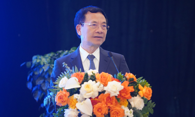 Công nghệ toàn cầu, nhưng dữ liệu địa phương 1 Bộ trưởng Khoa học và Công nghệ Nguyễn Mạnh Hùng tại Diễn đàn AI trong kỷ nguyên số, ngày 29/8. Ảnh: Lưu Quý