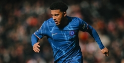 tiet lo ly do sancho van chua the roi man utd 20250818063513